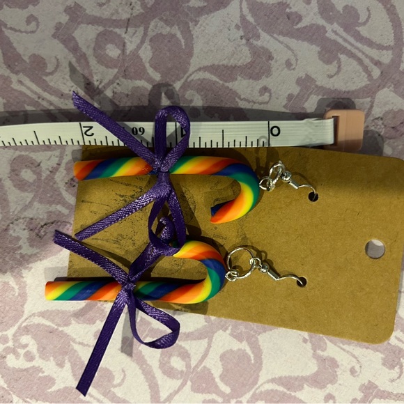 Christmas candy cane rainbow pride dangle handmade earrings!🌈 - Picture 3 of 4